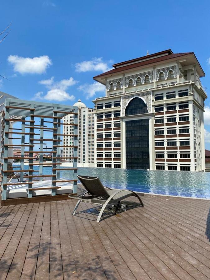 Appartement Panglima Troika Residensi à Kota Bharu Extérieur photo